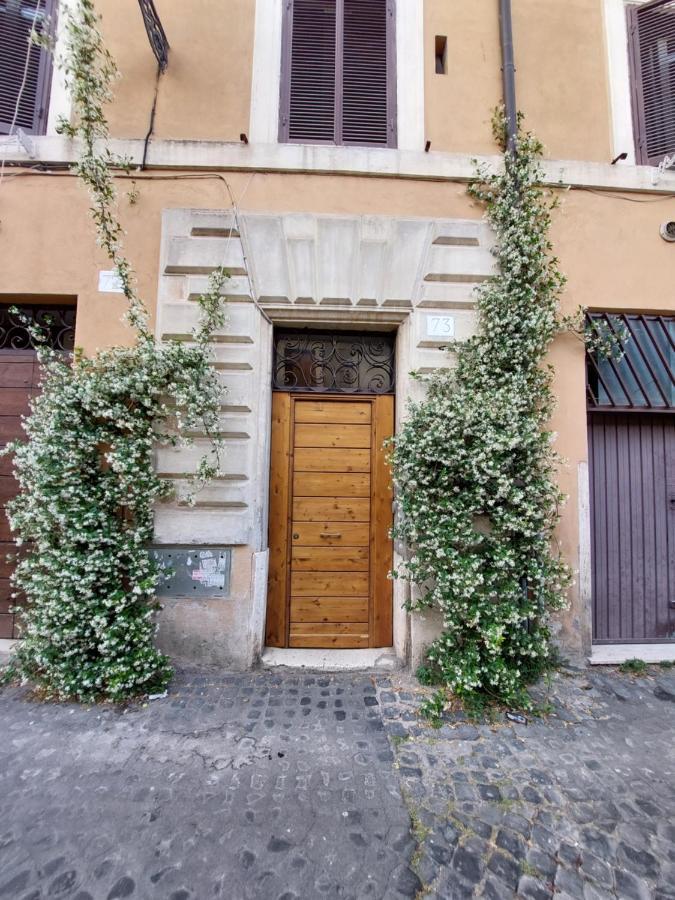Trastevere In Bike - Con Wi-Fi E Ac Řím Exteriér fotografie